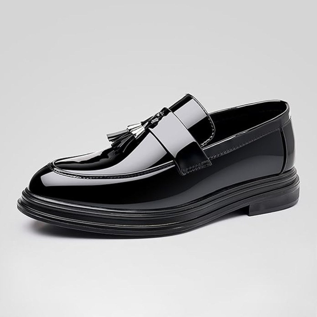 Black High-Gloss Tassel Loafers with Metal Buckle