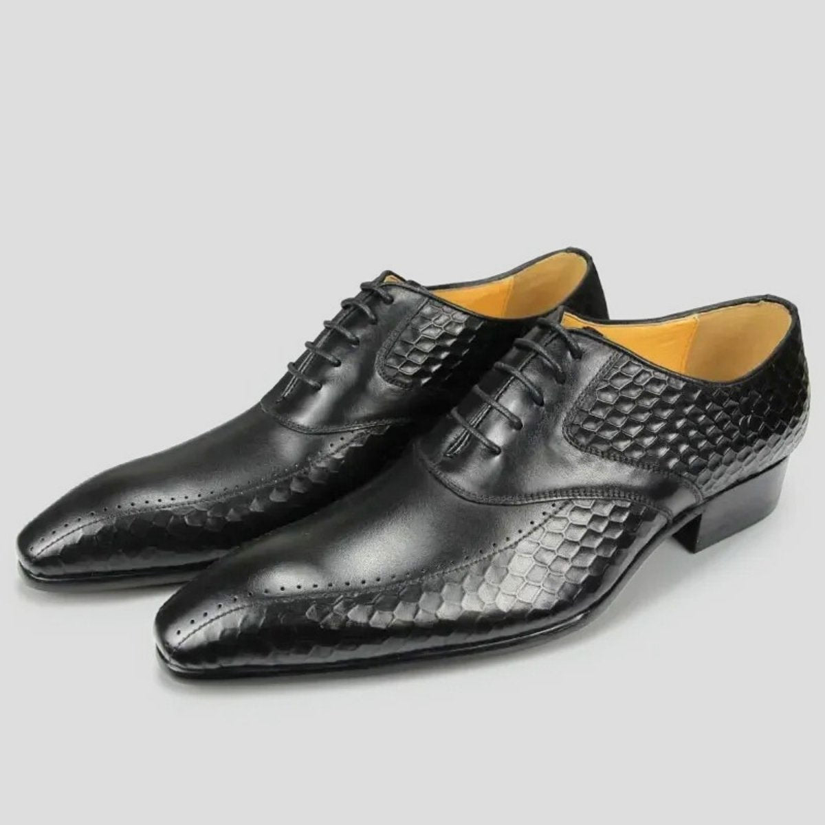 Black Leather Oxford Dress Shoes with Reptile-Print Detailing