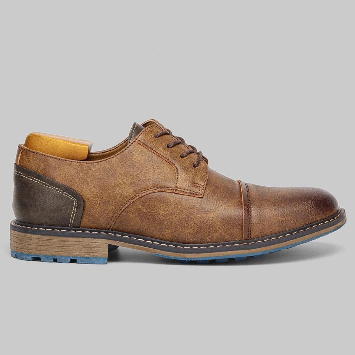 Rugged Leather Derby Shoes with Polished Finish