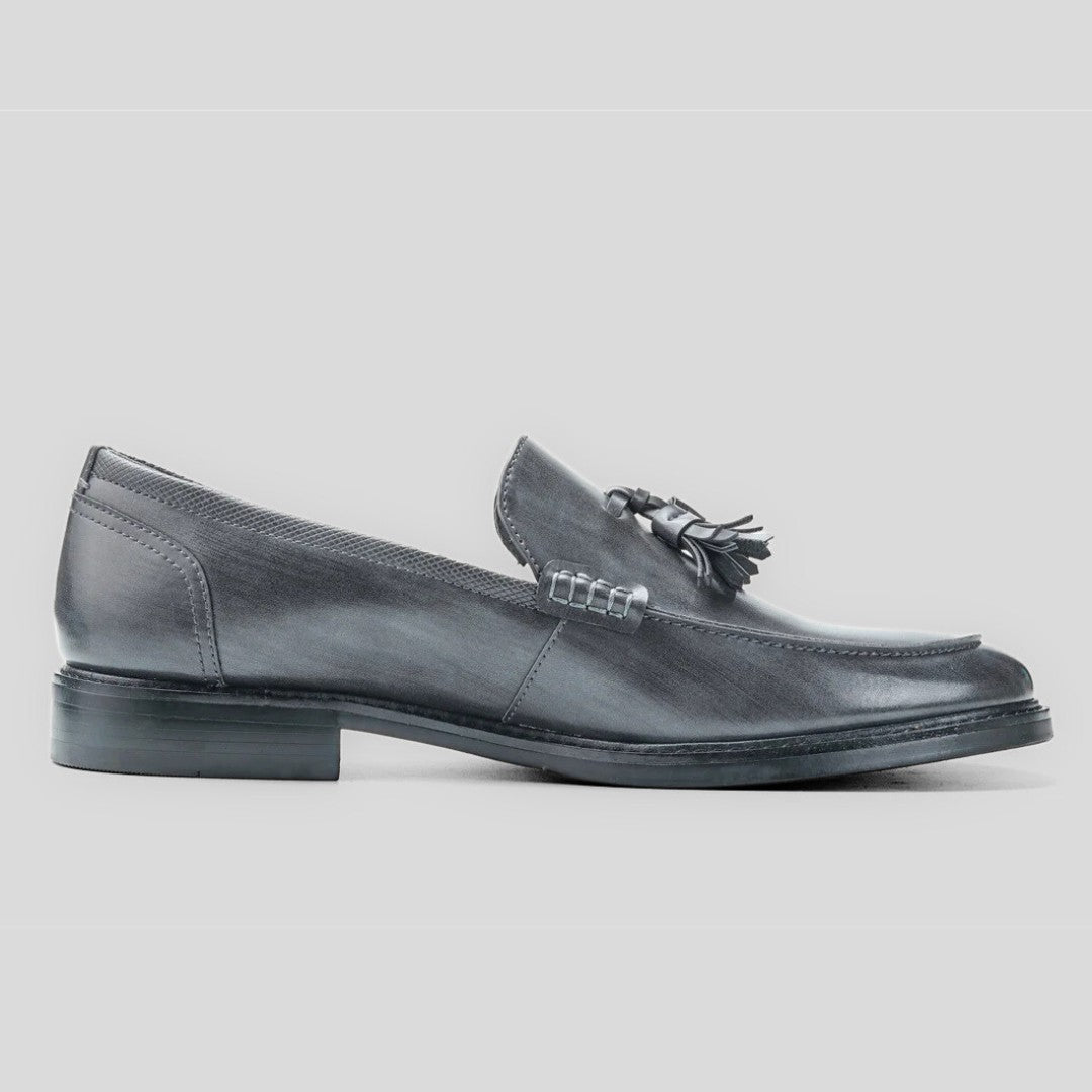 Classic Leather Twin-Tassel Loafers