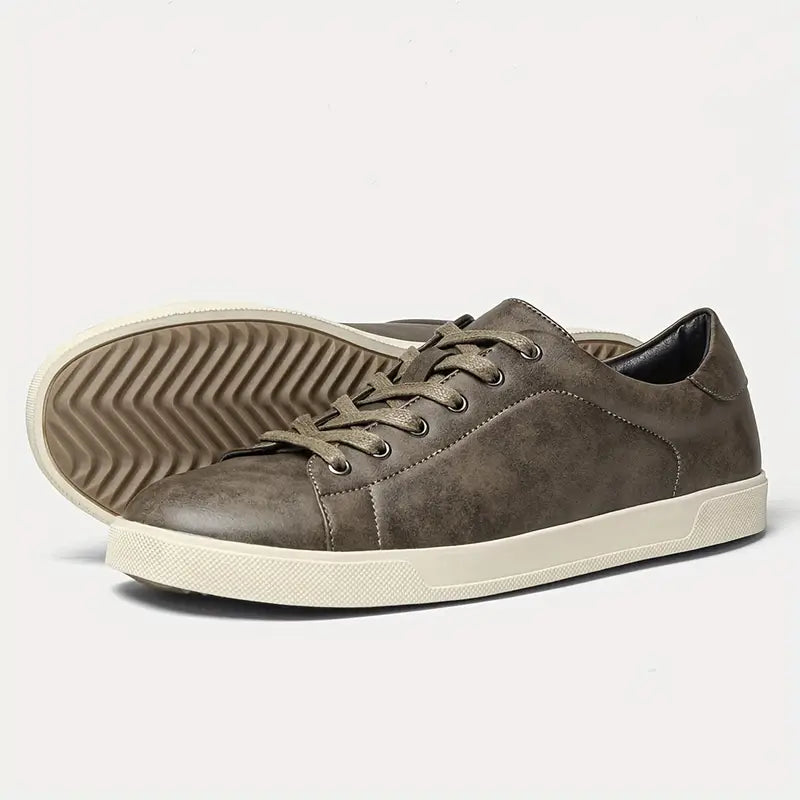 Low Top Leather Business Casual Sneakers