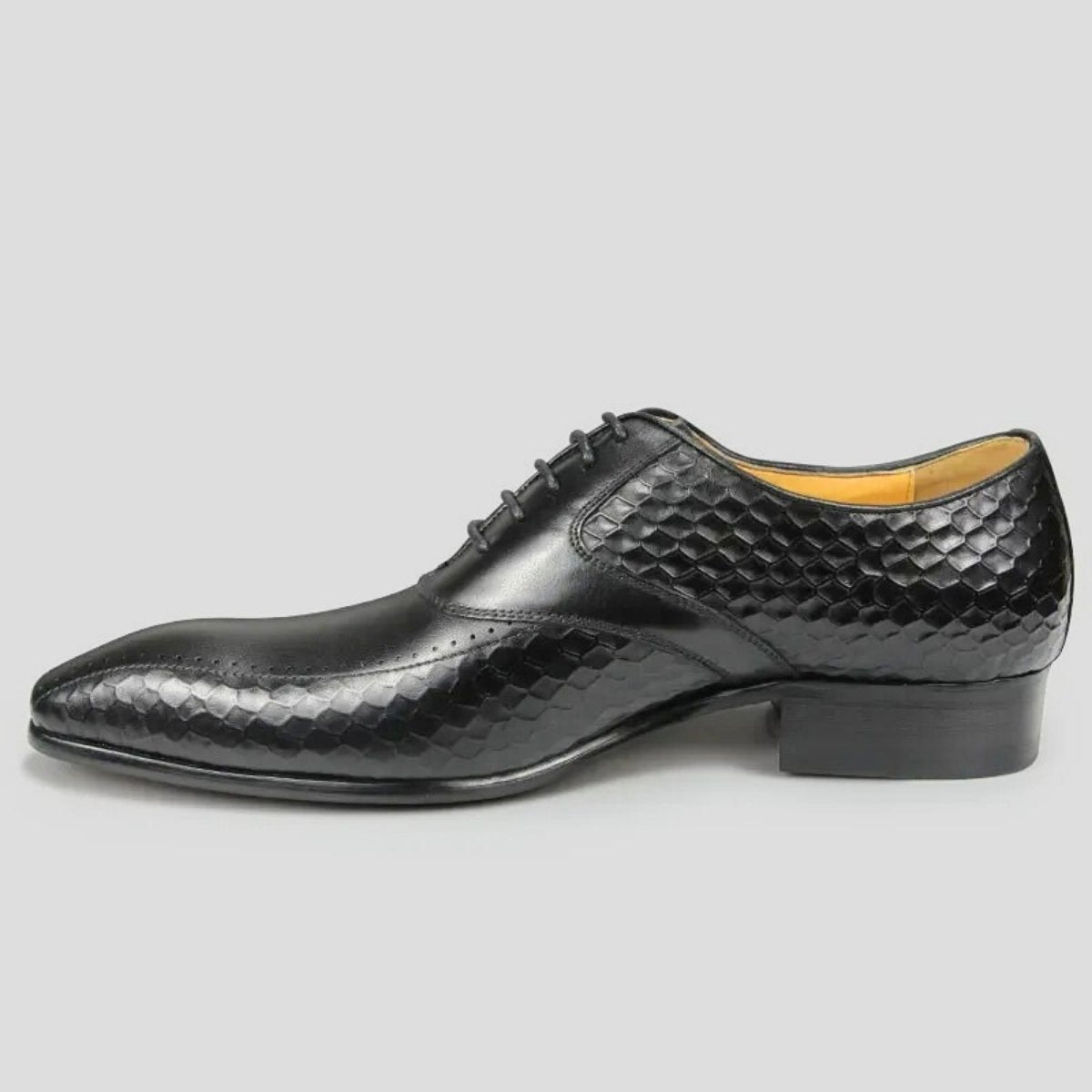 Black Leather Oxford Dress Shoes with Reptile-Print Detailing