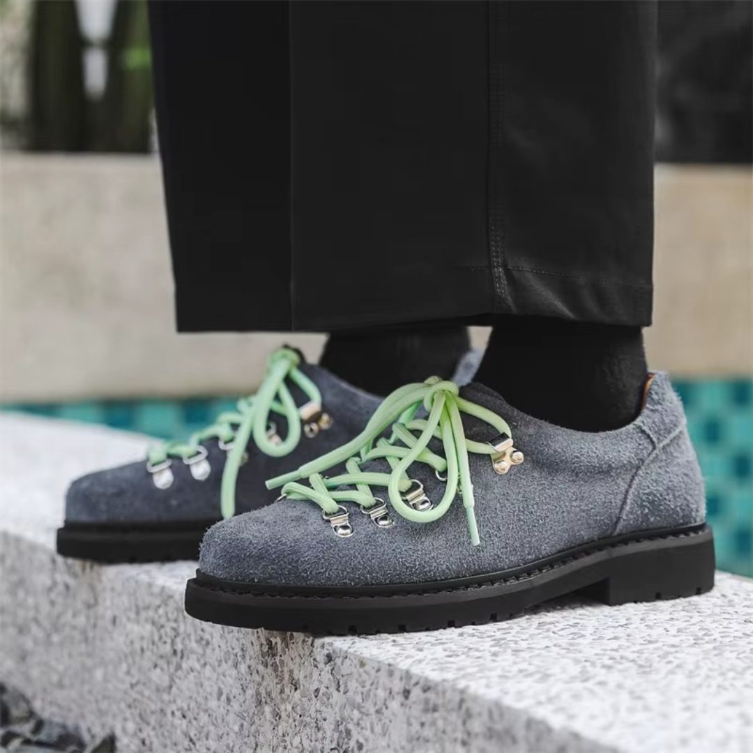 Suede Low-Top City Shoes with Contrast Laces and Chunky Sole
