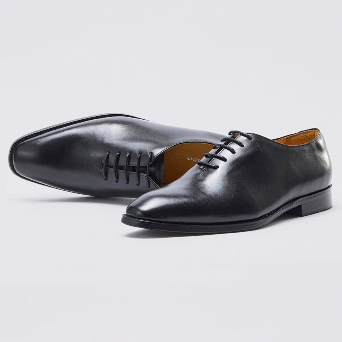 Wholecut Oxford Dress shoes