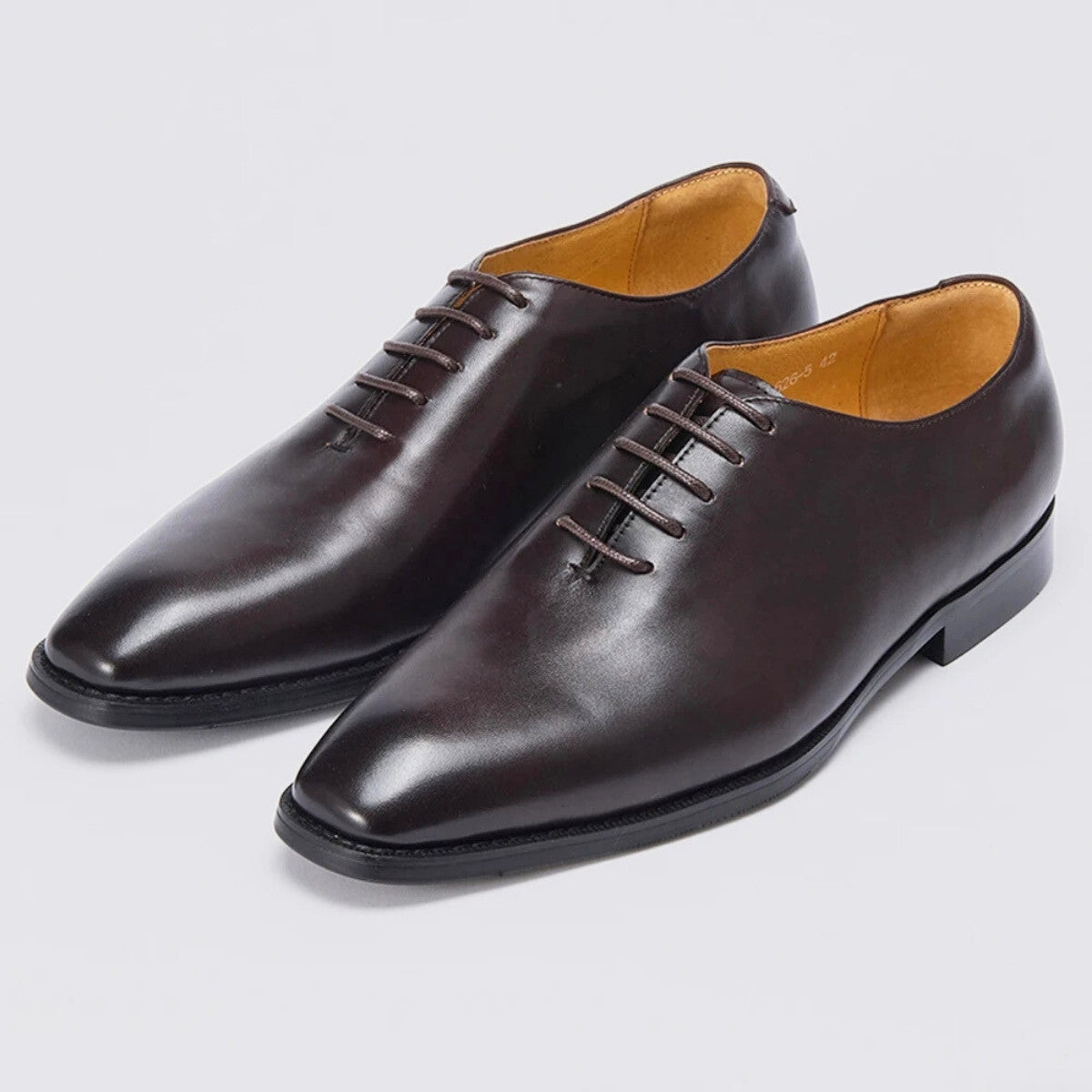 Wholecut Oxford Dress shoes