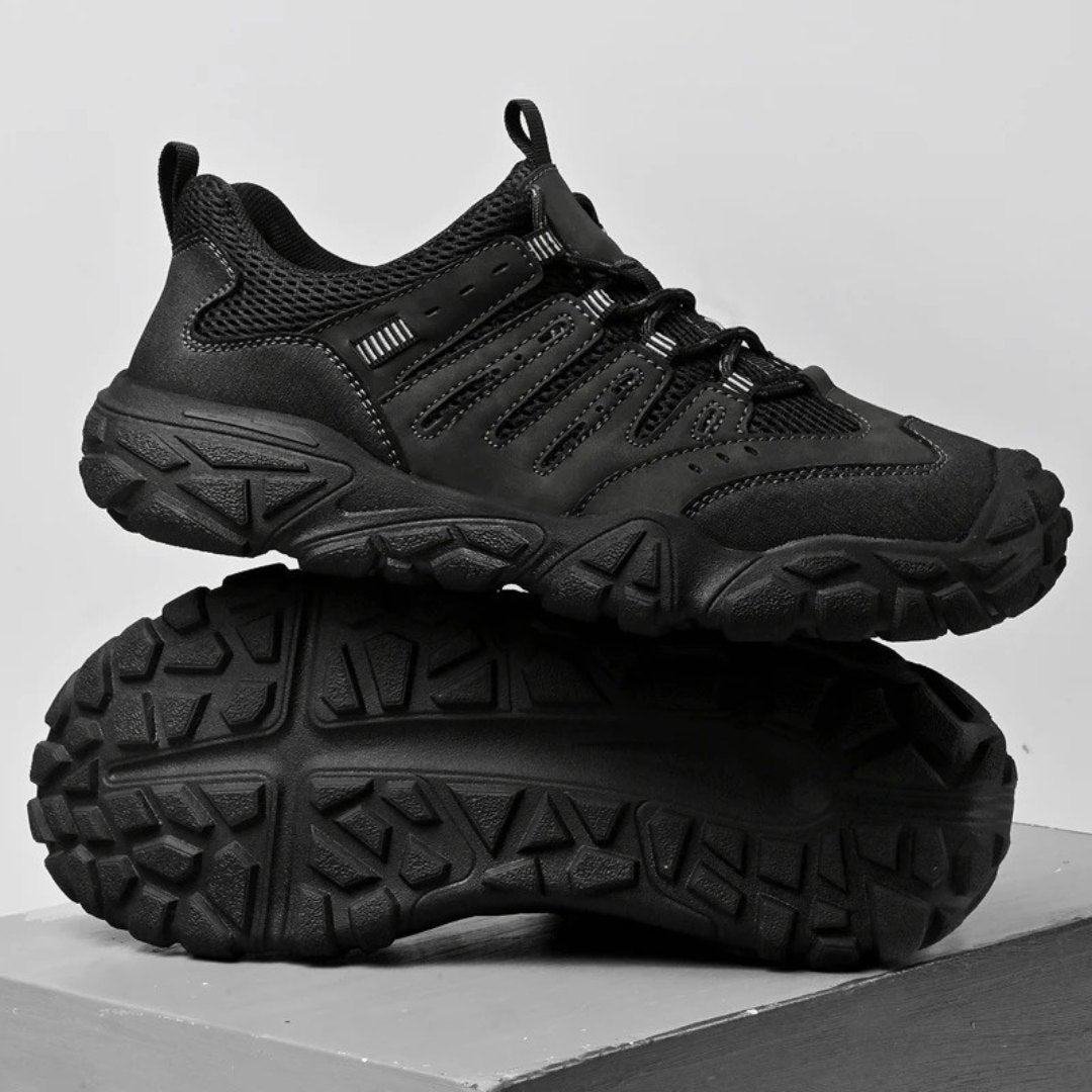 Elastic Comfort Hike Runners