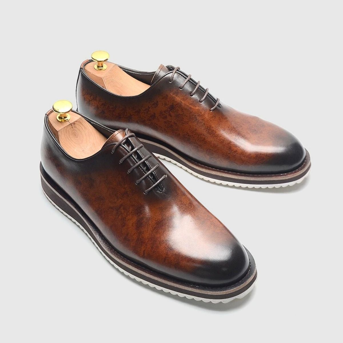 Soft-Sole Leather Oxford Dress Shoes