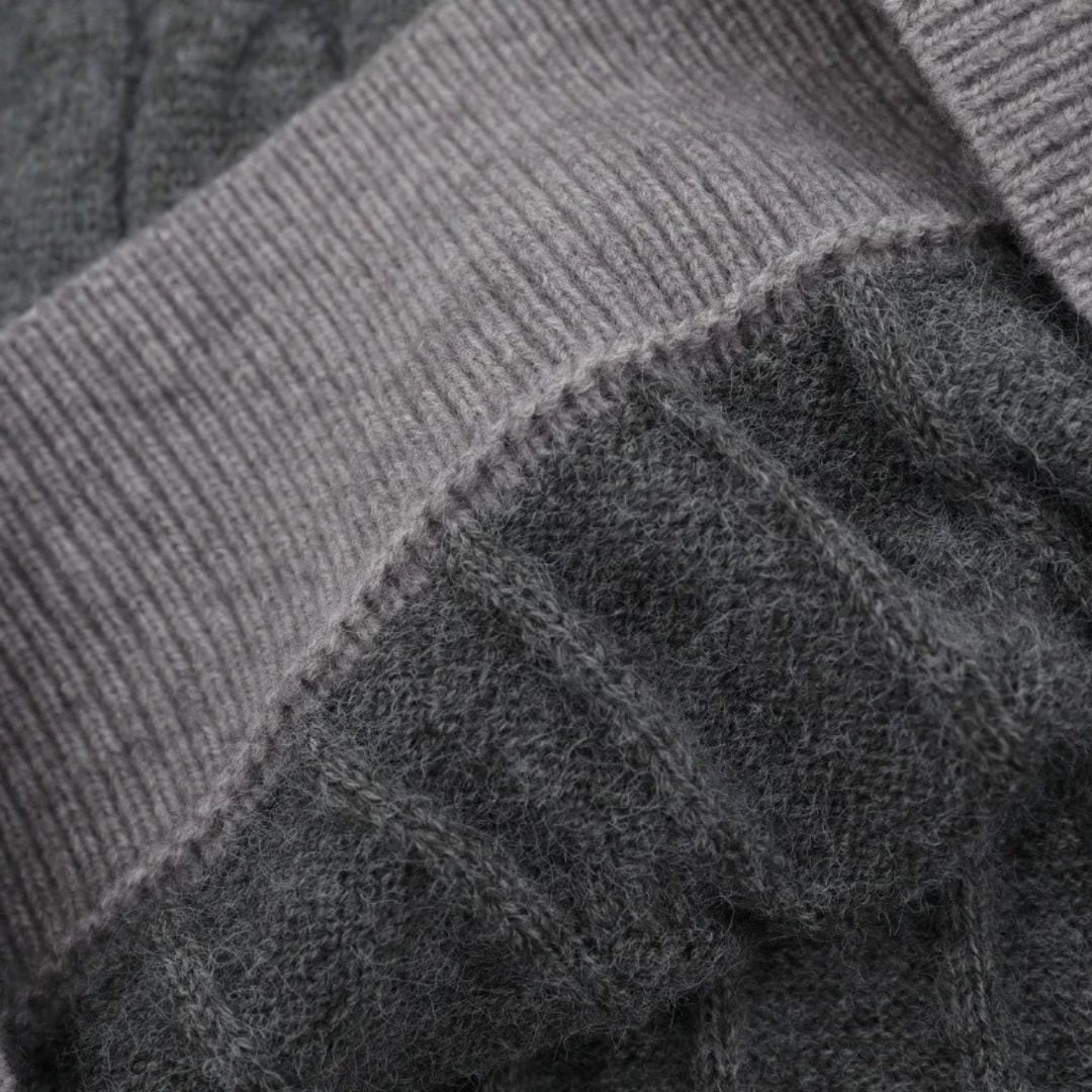 Collared Cable-Knit Pullover Grey with Layered Look