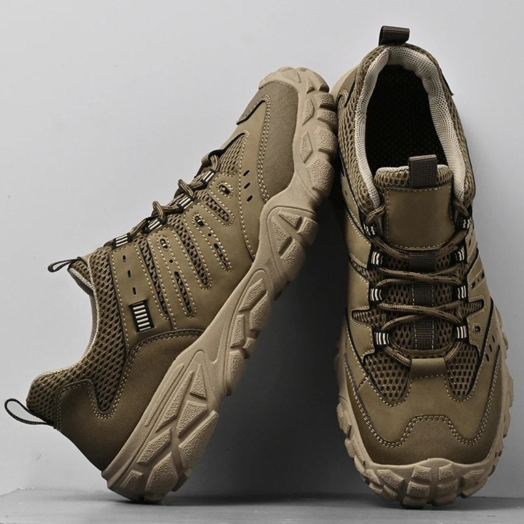 Elastic Comfort Hike Runners