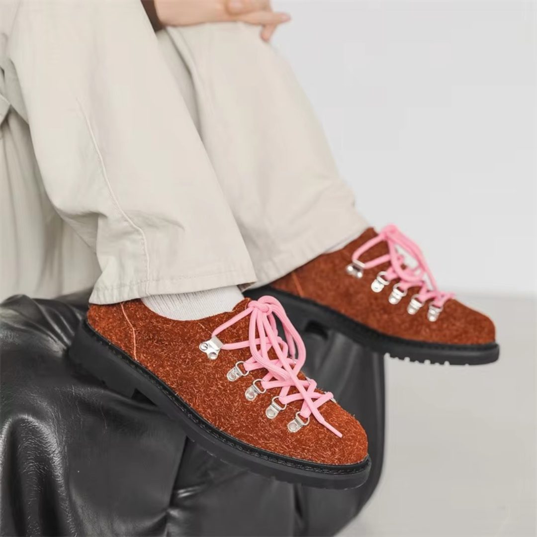 Suede Low-Top City Shoes with Contrast Laces and Chunky Sole
