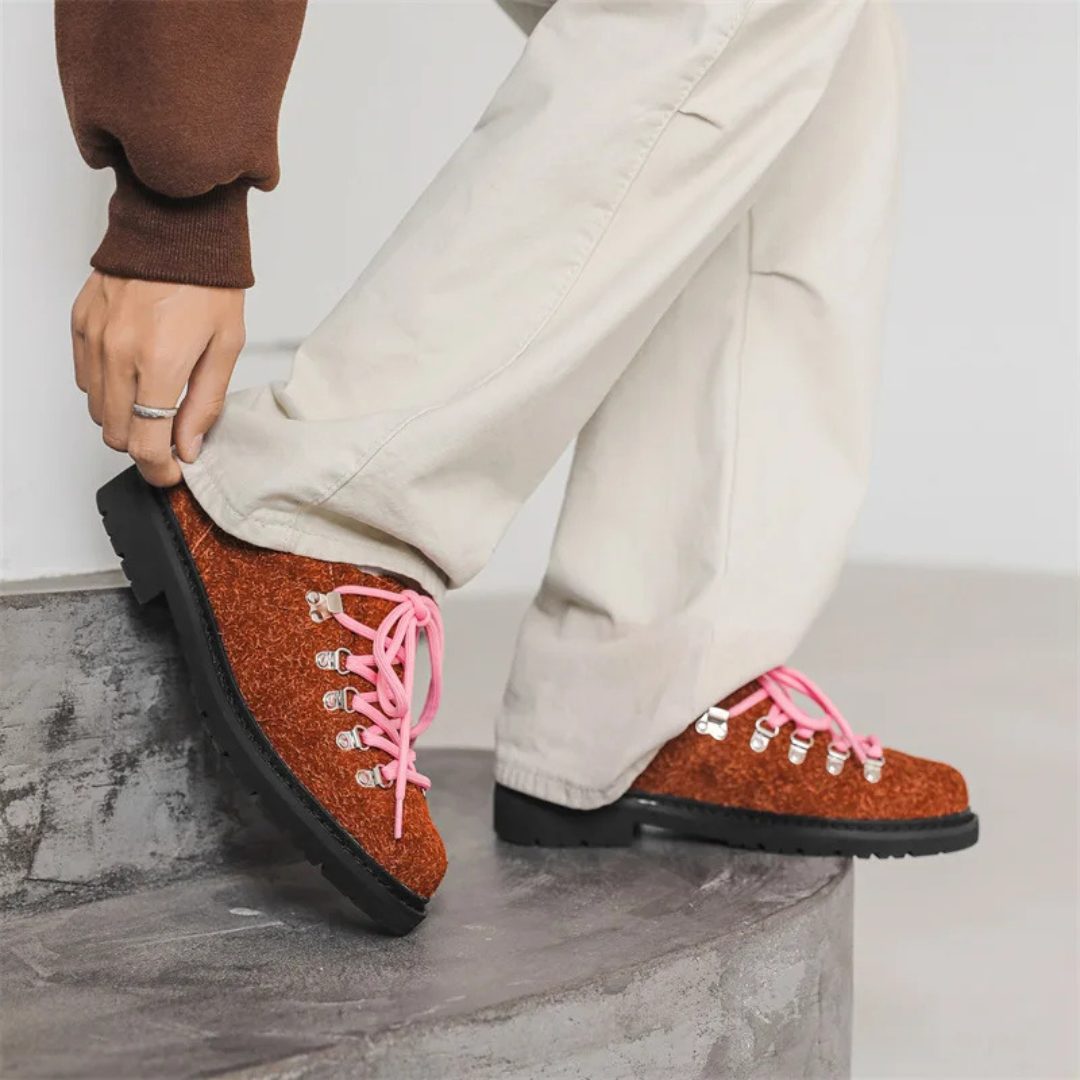 Suede Low-Top City Shoes with Contrast Laces and Chunky Sole